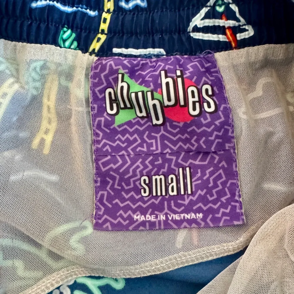 New Chubbies The Neon Lights Swim Trunks Mens Size S 5.5